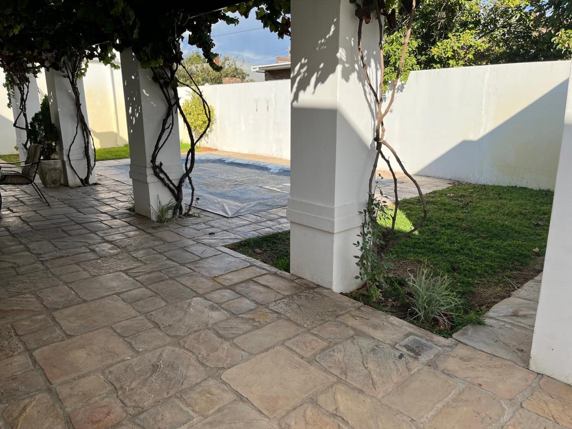 Toni'S Cottage Graaff-Reinet Εξωτερικό φωτογραφία