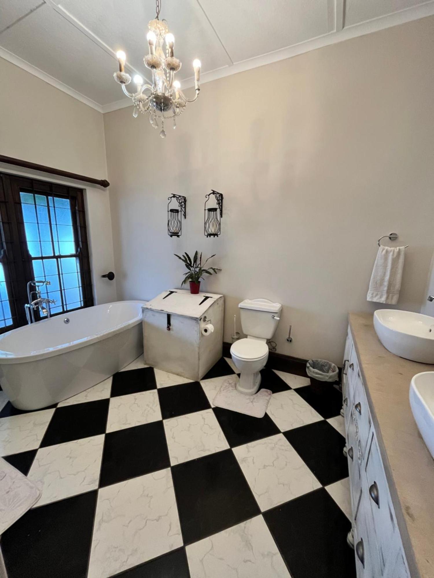 Toni'S Cottage Graaff-Reinet Εξωτερικό φωτογραφία